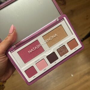 Hello Kitty Foundation Collection - Pink, Green, Gold, Tan